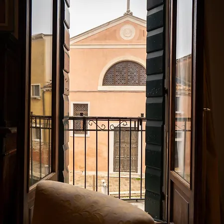 Ca' Turelli Dimora Storica Konukevi 3*