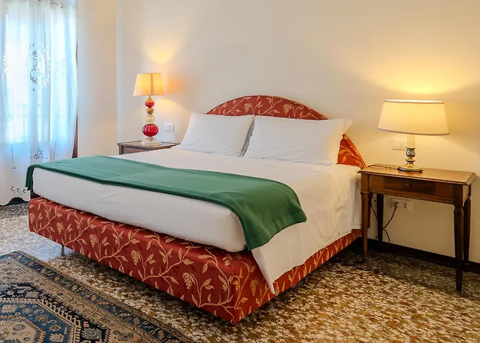 Ca' Turelli Dimora Storica بيت ضيافة البندقية